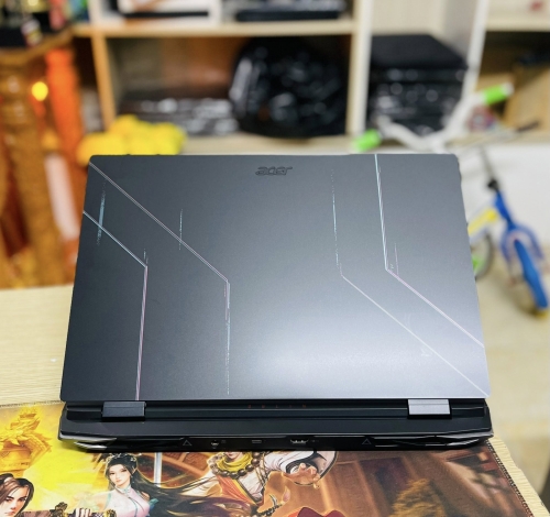 Acer Nitro Tiger AN515 58 i5 12500H || 16GB RAM || 512GB SSD || RTX 3050 || 144Hz || RGB