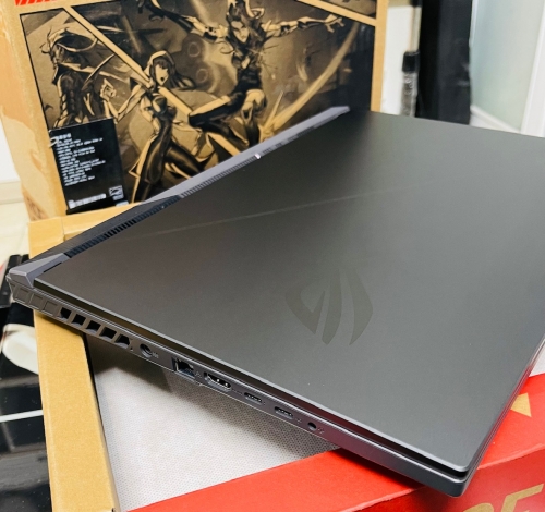 Asus ROG Strix G16 G614JV I9-13980HX || 16GB RAM || 1TB SSD || RTX 4060 8G || 16" WQHD 2K , 240Hz 