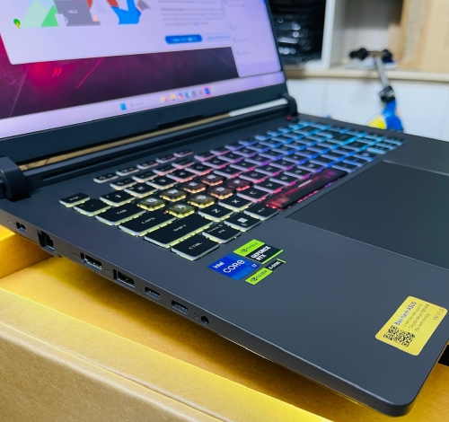 Laptop ASUS ROG Strix G16 G615JMR-S5155W (Intel Core i7-14650HX | RTX 5060 8GB | 16 inch 2.5K IPS 240Hz | 32GB | 1TB | Win 11 | Xám)