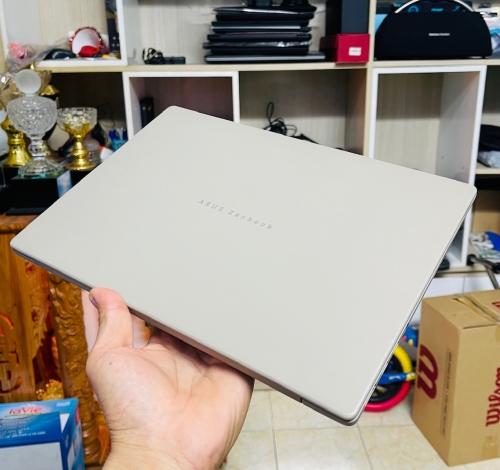 ASUS Zenbook A14 UX3407QA Snapdragon X Plus  ,RAM 16GB , 14inch WUXGA (1920x1200) ,OLED 