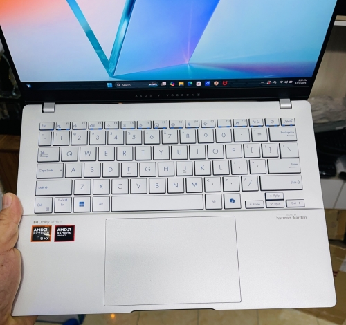 ASUS Vivobook S 14 M5406WA-PP071WS Ryzen AI 9 HX 370 ,32GB RAM ,14" 3K OLED 120Hz