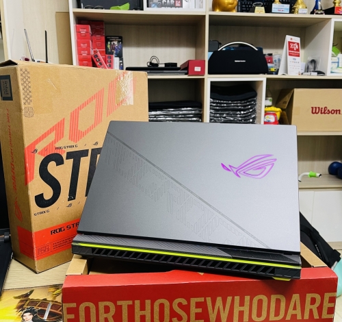 Asus ROG Strix G16 G614JVR I9-14900HX || 16GB RAM || 1TB SSD || RTX 4060 8GB || 16" WQHD 2K , 240Hz