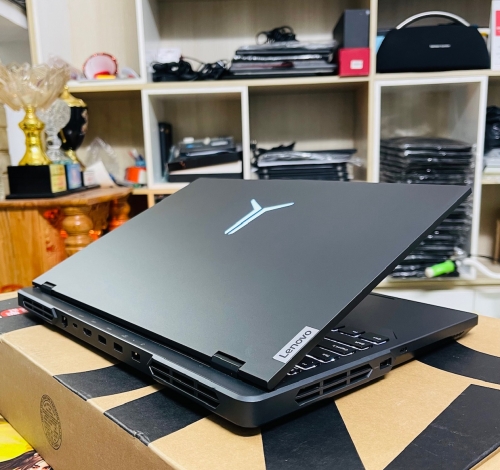 Lenovo Legion 5 Pro Y9000P Ryzen 9-7945HX | 16GB | 1TB | RTX 4060 8GB | 16 inch 2K , 240Hz | Xám 