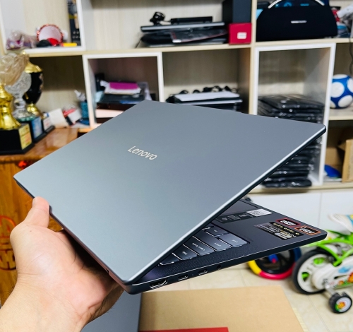 Lenovo Ideapad Slim 5 14AKP10 AMD , Ryzen AI 7 350 , 32GB RAM , 14" WUXGA OLED